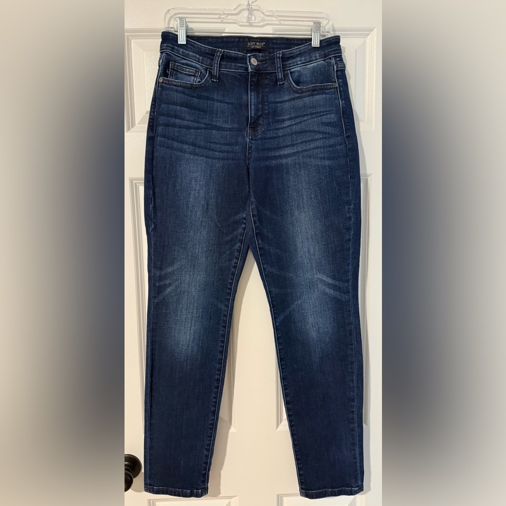 Judy Blue Dark Wash Straight Leg Jeans